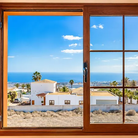 El Callao Villa *